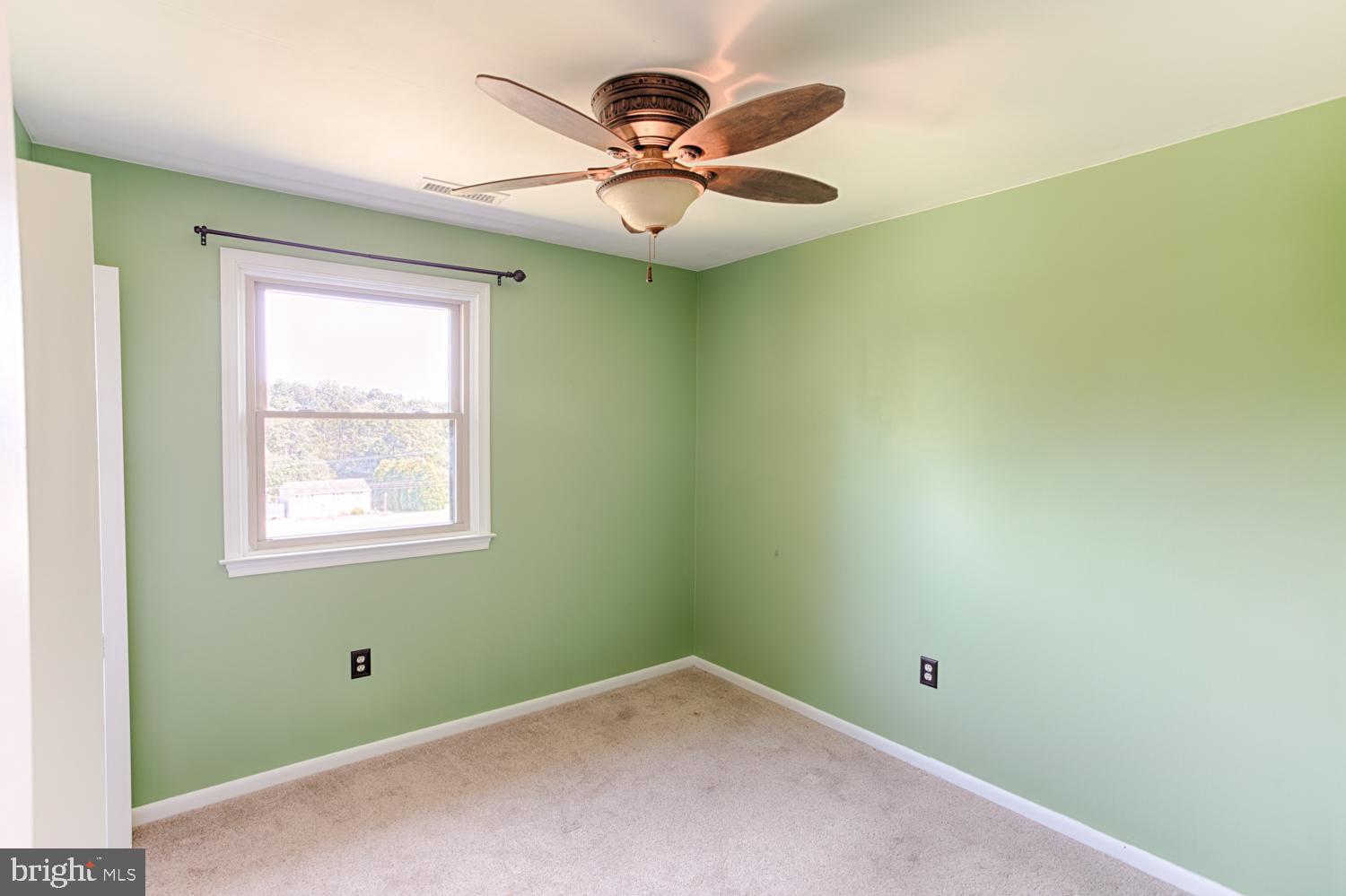 711 North Manor Road Elverson, PA 19520 - Photo 21 of 29 3rd Bedroom