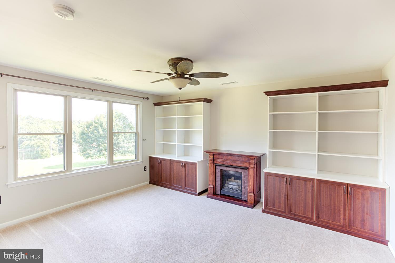 711 North Manor Road Elverson, PA 19520 - Photo 9 of 29 Upstairs Living Room