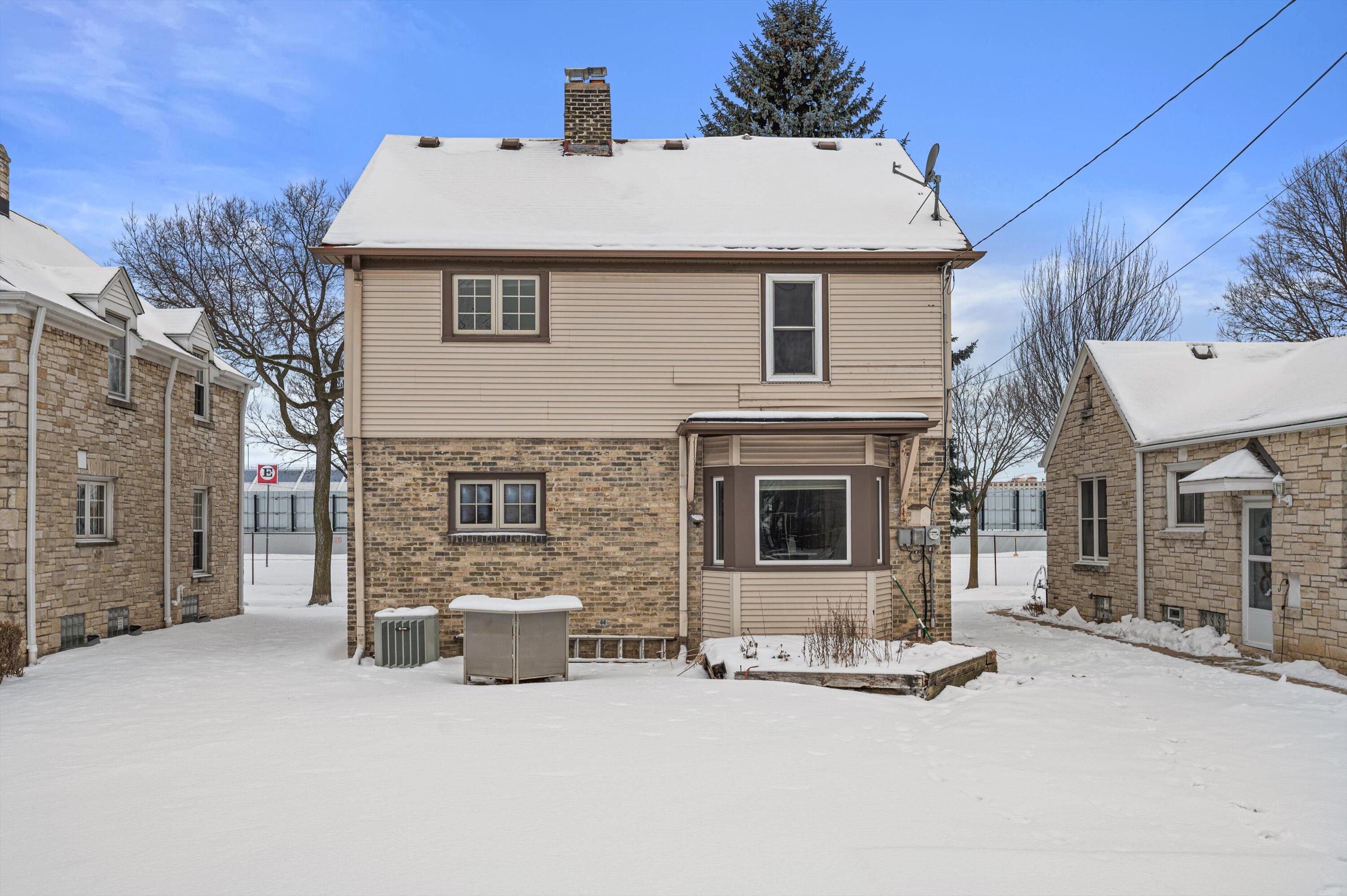 862 South 77th Street West Allis, WI 53214 - Photo 22 of 24 22-DSC8796