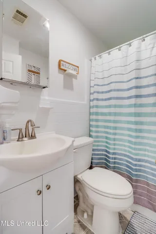 $1,800 | 251 Santini Street, Biloxi, MS 39530