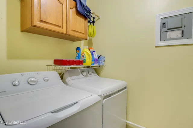 $1,800 | 251 Santini Street, Biloxi, MS 39530