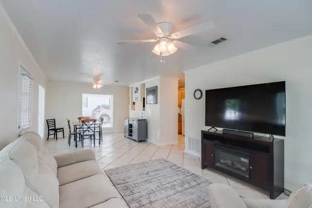 $1,800 | 251 Santini Street, Biloxi, MS 39530