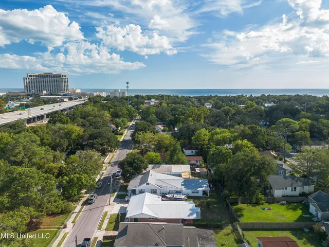 $1,800 | 251 Santini Street, Biloxi, MS 39530