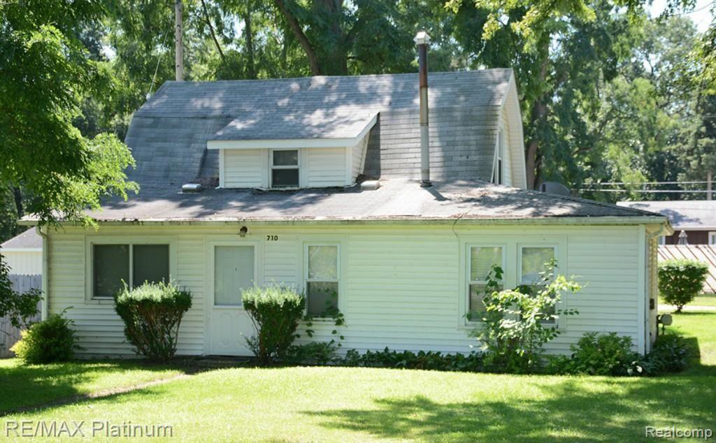 710 East Highland Road Howell, MI 48843 - Photo 10 of 11