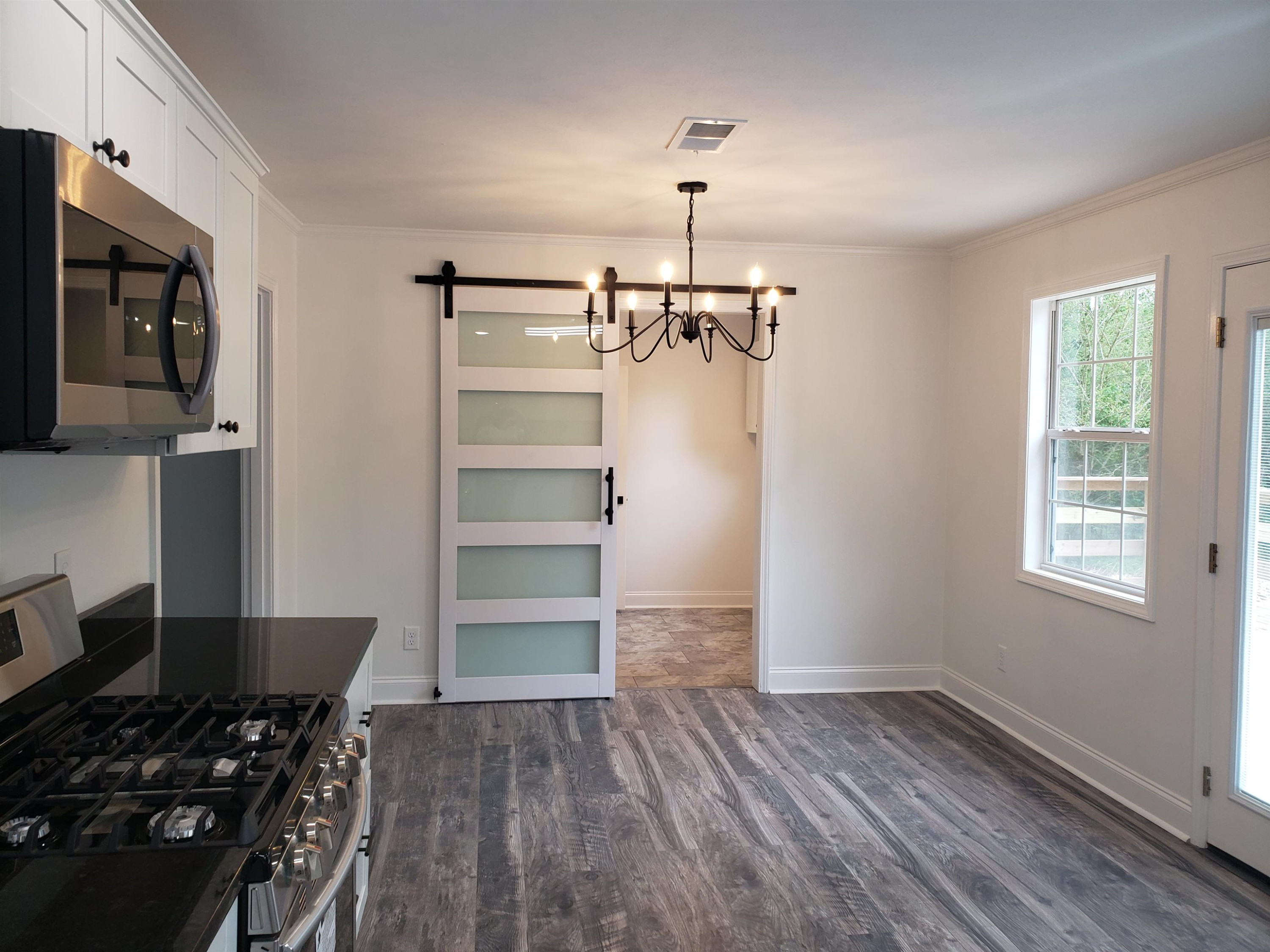 108 Old Malesus Road Jackson, TN 38301 - Photo 5 of 23 Photo 5