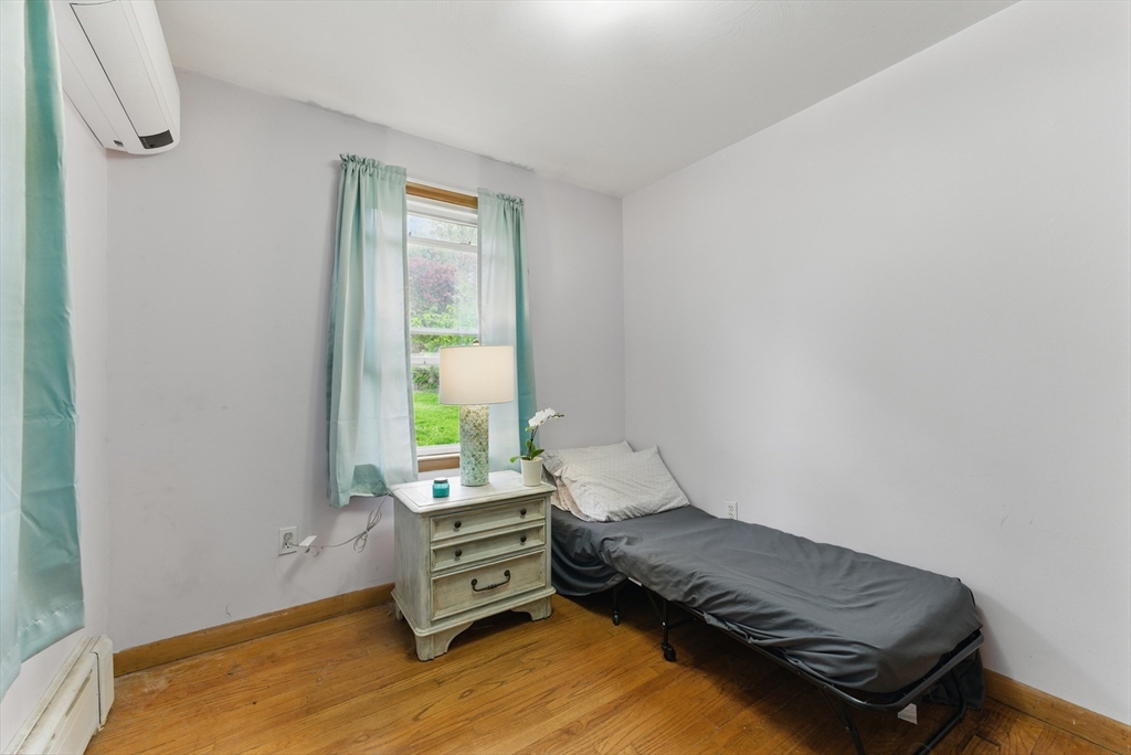 141 Harkness Avenue Springfield, MA 01118 - Photo 17 of 29 Gallery Image 17