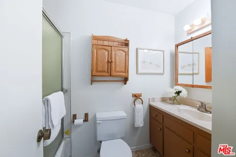 $775,000 | 884 Boxthorn Avenue, Newbury Park, CA 91320