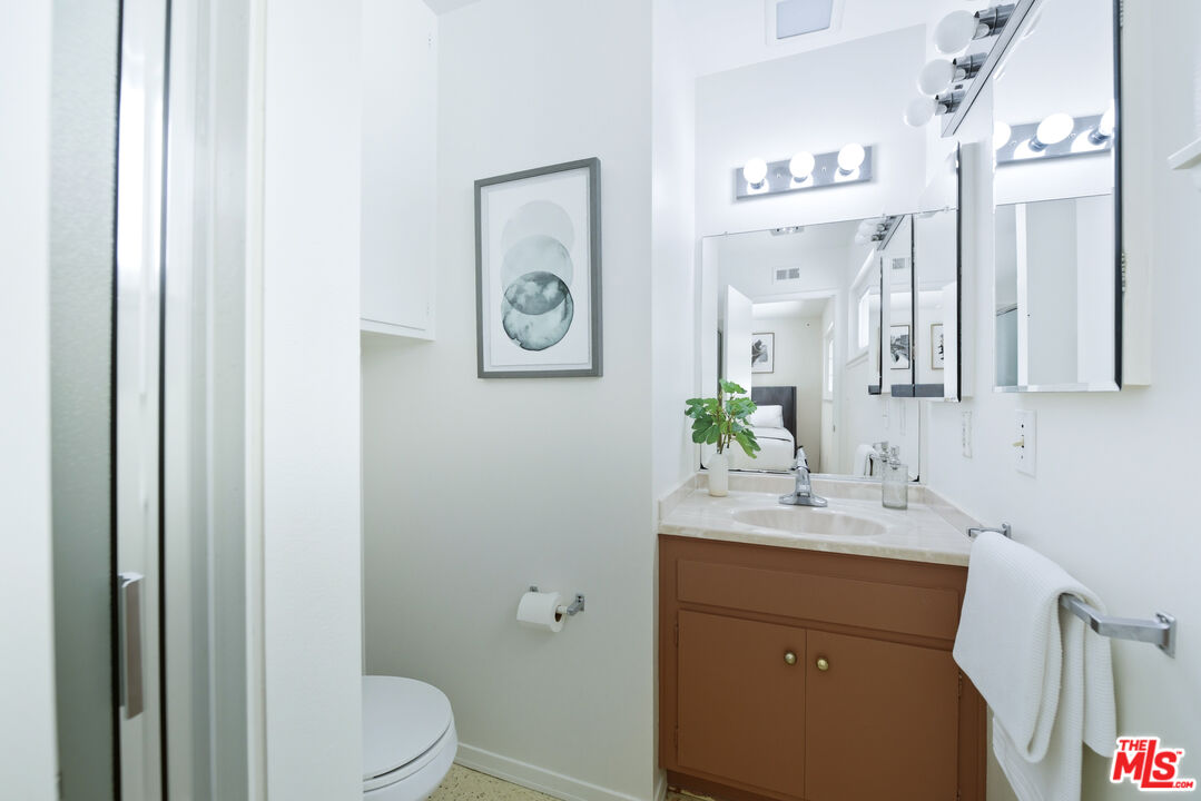 884 Boxthorn Avenue Newbury Park, CA 91320 - Photo 18 of 46