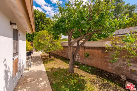 $775,000 | 884 Boxthorn Avenue, Newbury Park, CA 91320