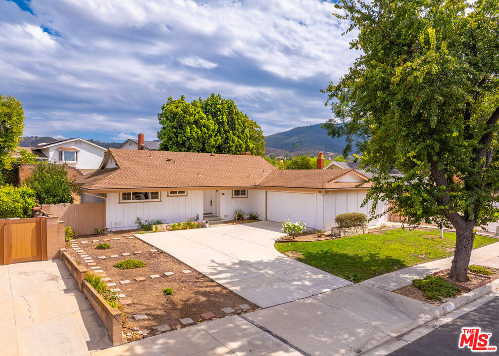 884 Boxthorn Avenue Newbury Park, CA 91320 - Photo 36 of 46