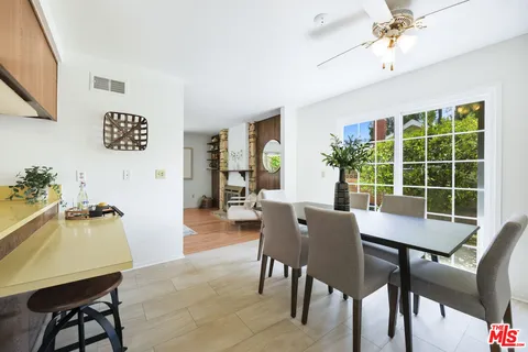 $775,000 | 884 Boxthorn Avenue, Newbury Park, CA 91320