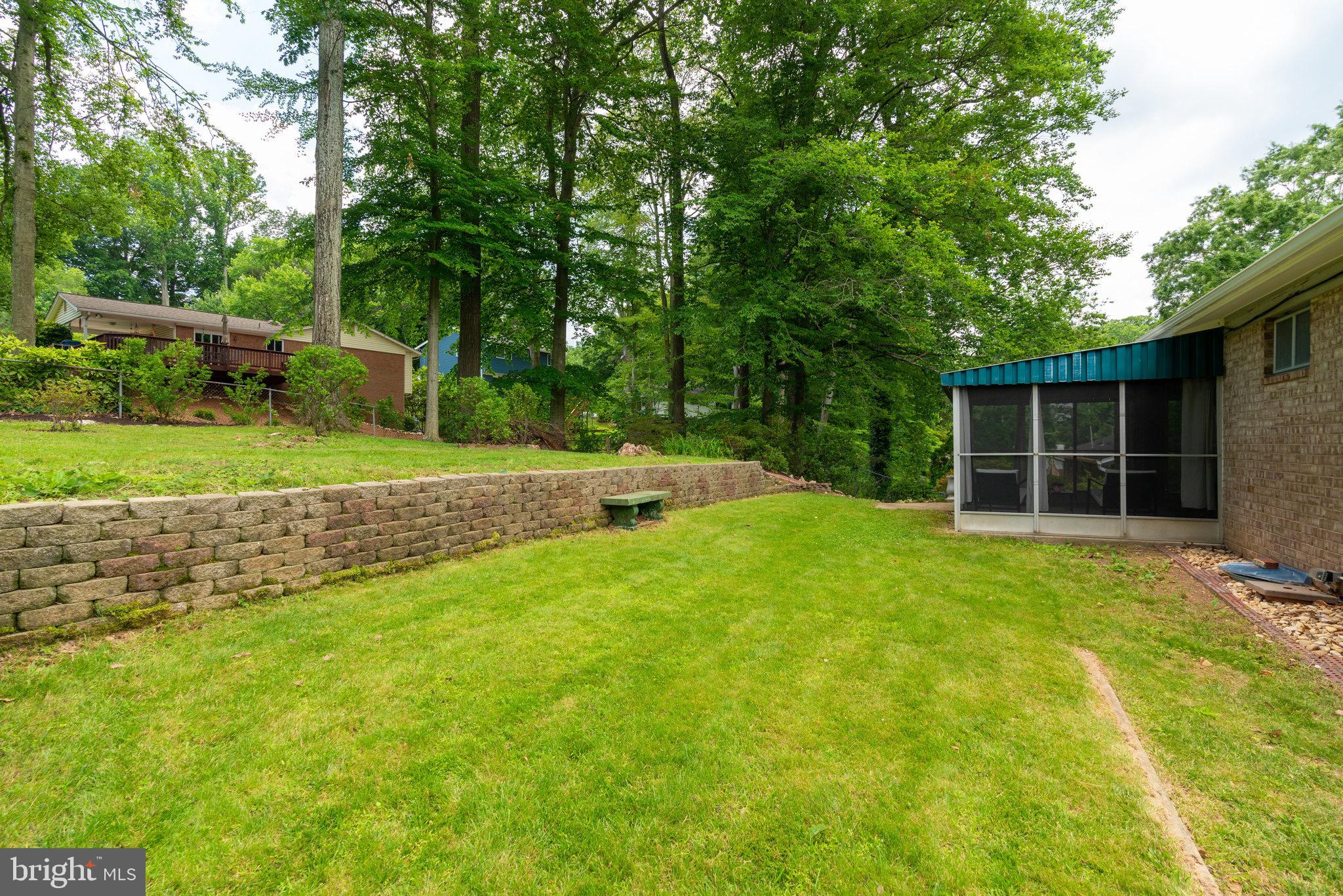 8515 Durham Court Springfield, VA 22151 - Photo 44 of 52
