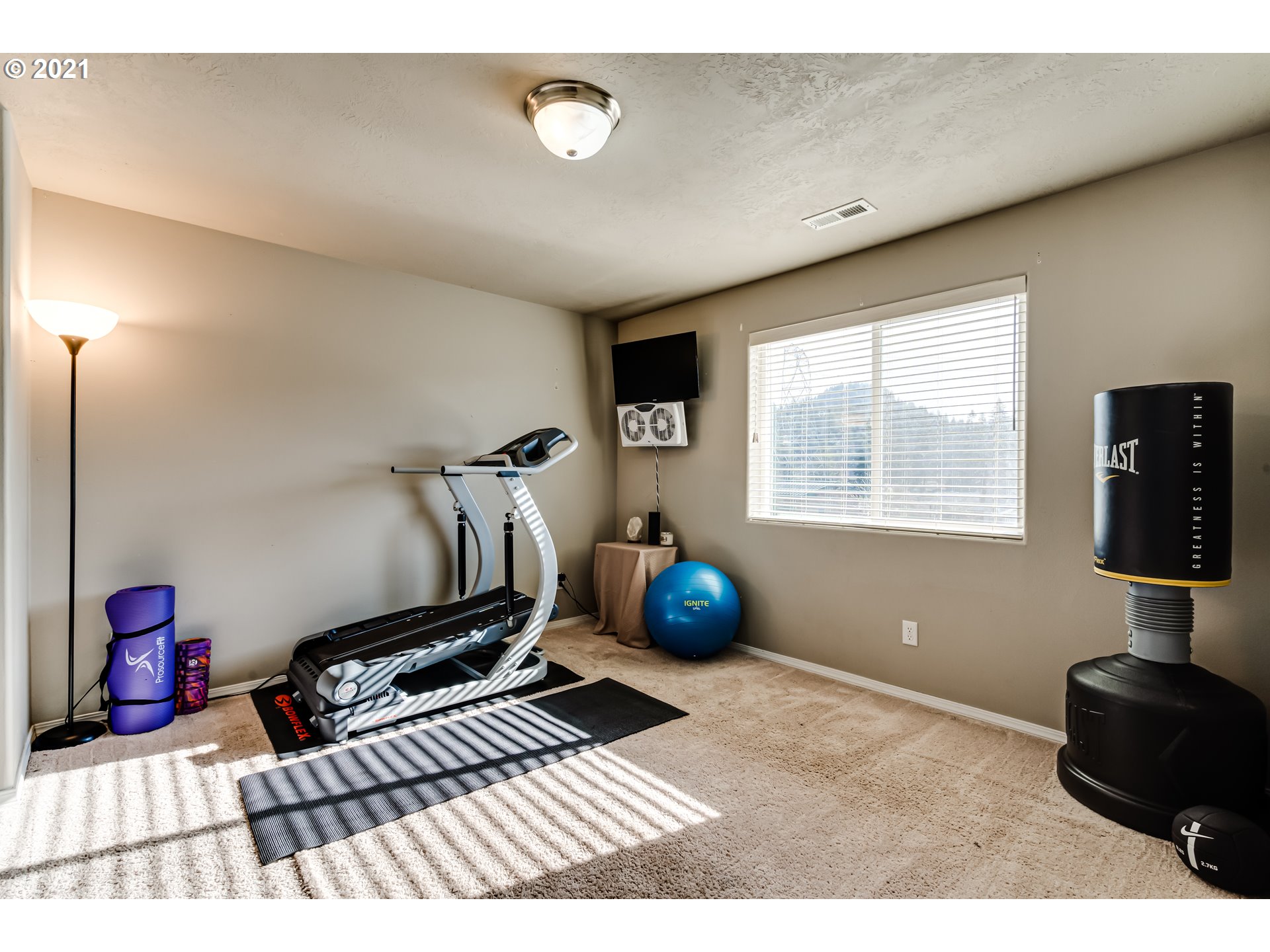 934 South 55th Street Springfield, OR 97478 - Photo 17 of 32
