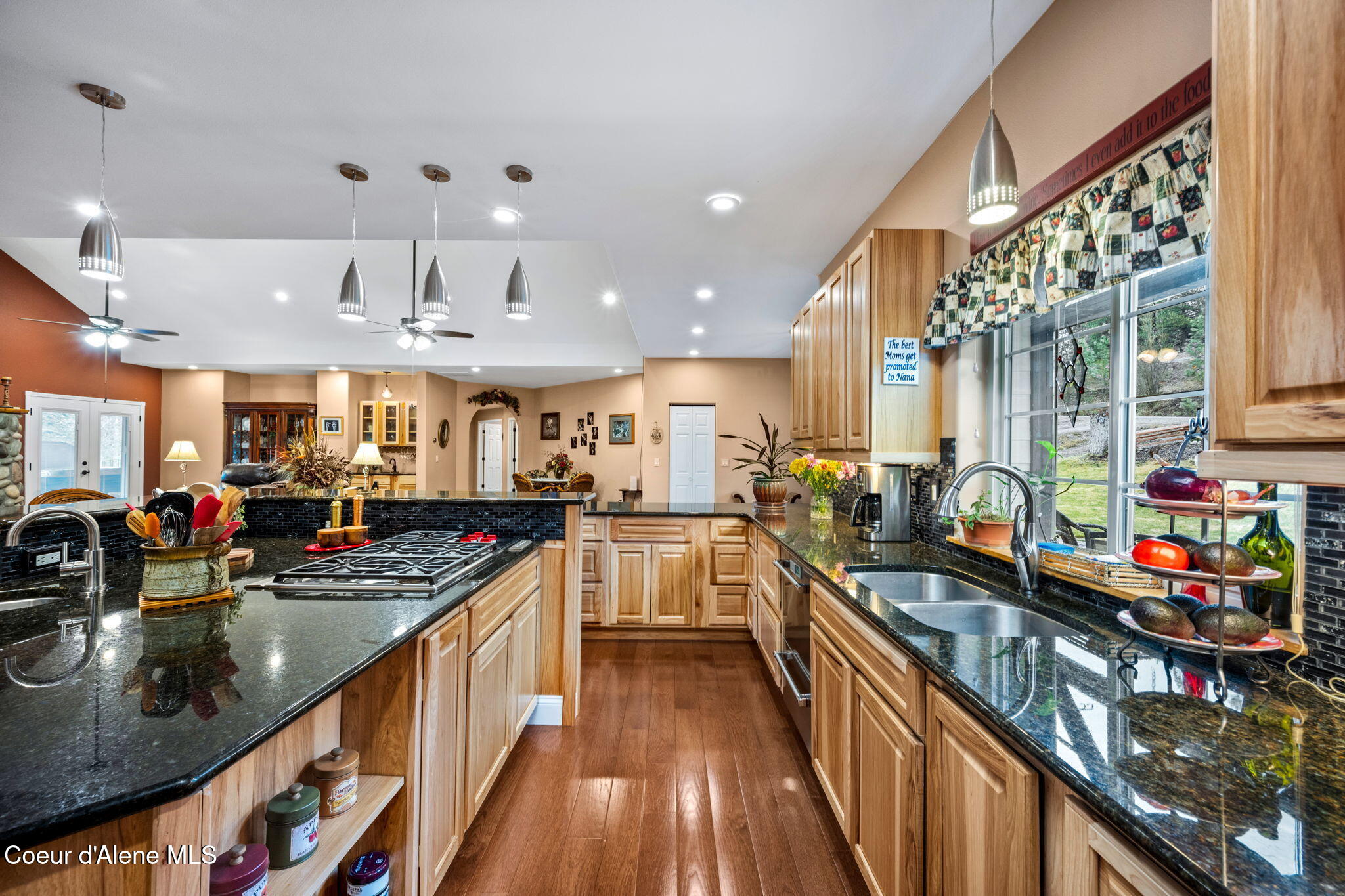 14563 North Saddle Ridge Road Rathdrum, ID 83858 - Photo 3 of 60 GOURMET KITCHEN