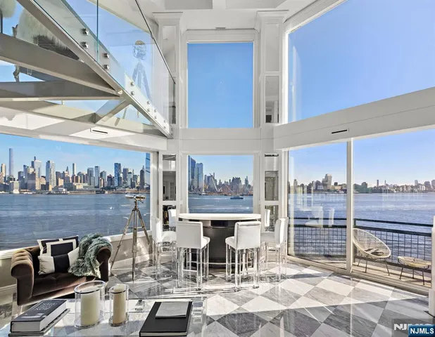 $6,500,000 | 600 Harbor Boulevard, Unit 107981, Weehawken, NJ 07086