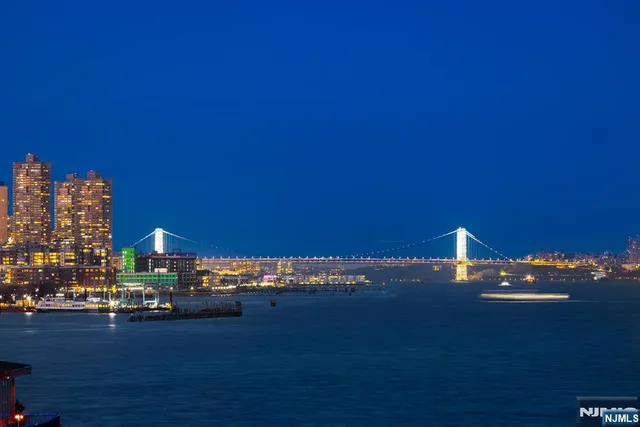 $6,500,000 | 600 Harbor Boulevard, Unit 107981, Weehawken, NJ 07086