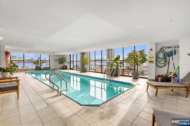 $6,500,000 | 600 Harbor Boulevard, Unit 107981, Weehawken, NJ 07086