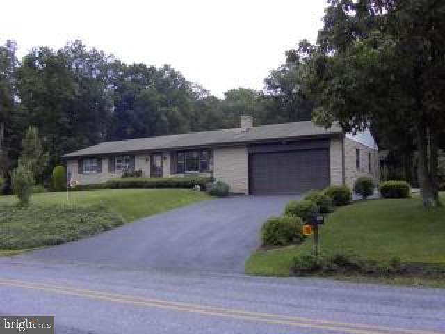 304 Trail Road Hummelstown, PA 17036 - Photo 1 of 5 Gallery Image 1