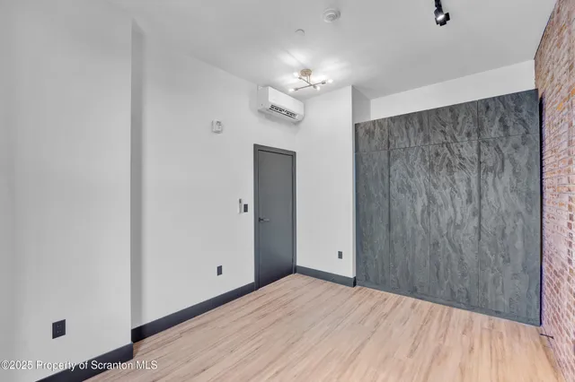 $1,695 | 117 Penn Avenue, Unit 105, Scranton, PA 18503