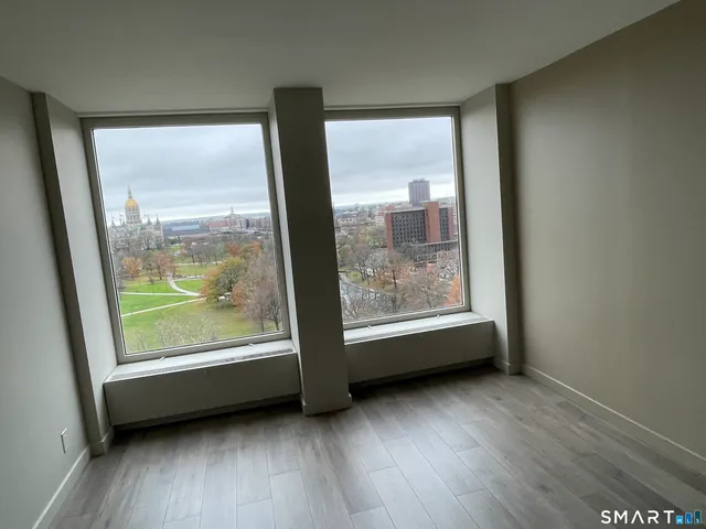 $459,000 | 1 Gold Street, Unit 13AB, Hartford, CT 06103