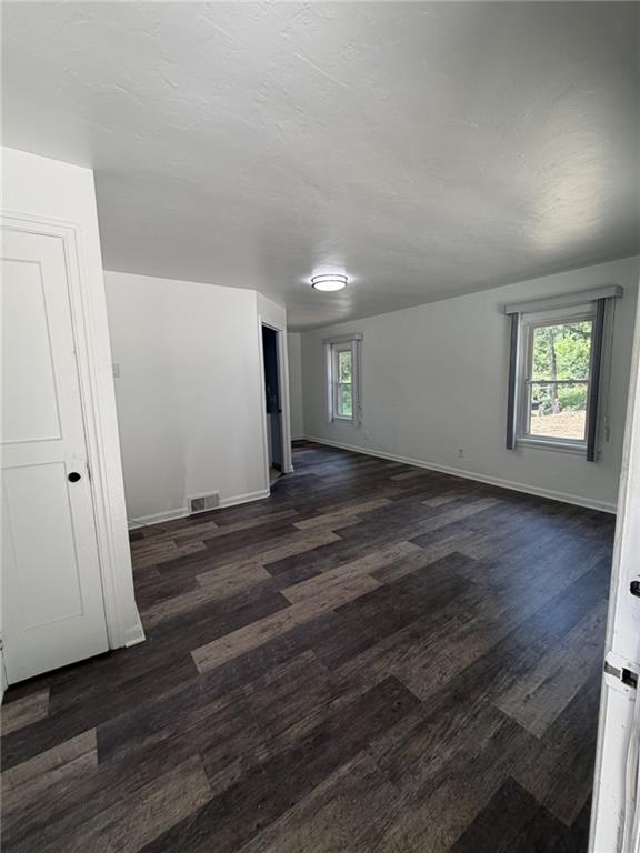 1113 Rochester Road Pittsburgh, PA 15237 - Photo 11 of 37 Gallery Image 11