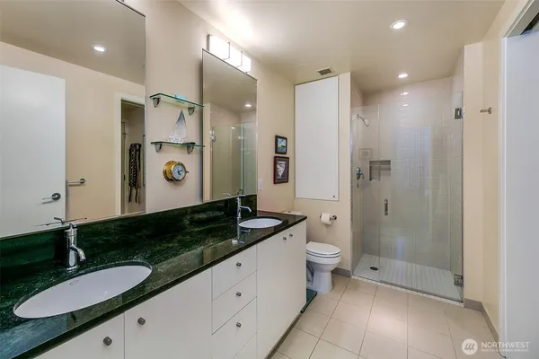 $895,000 | 909 5th Avenue, Unit 2301, Seattle, WA 98164