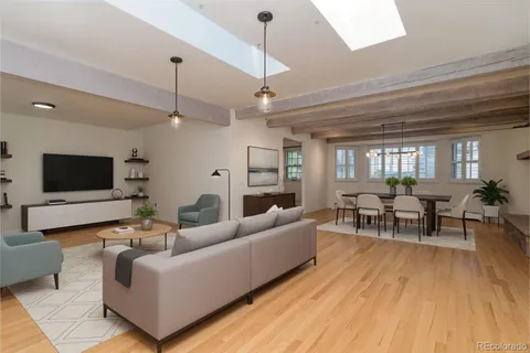 $2,750,000 | 800 East Stanford Avenue, Cherry Hills Village, CO 80113