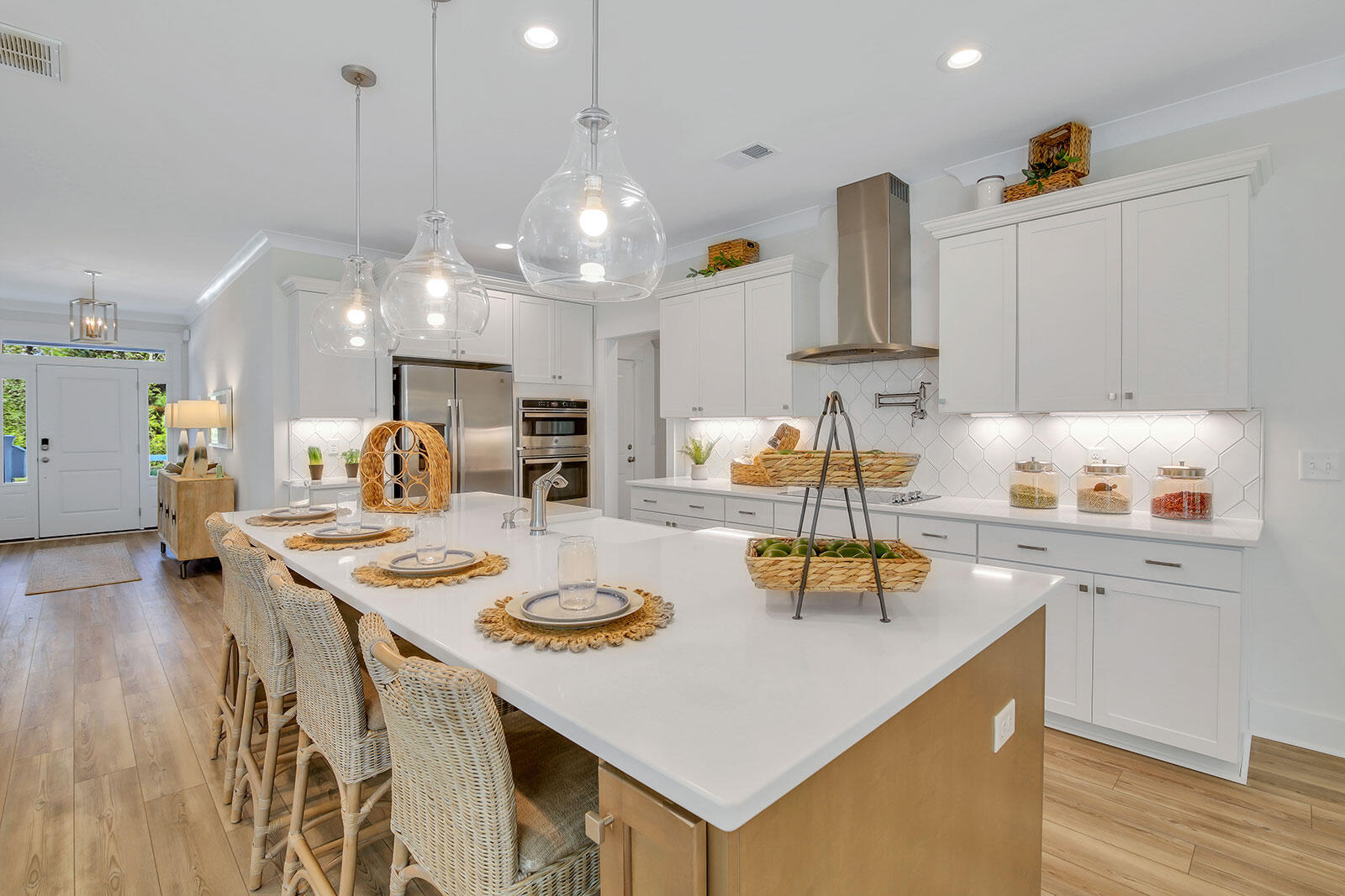 463 Rowley Lane Summerville, SC 29486 - Photo 11 of 51 Kitchen
