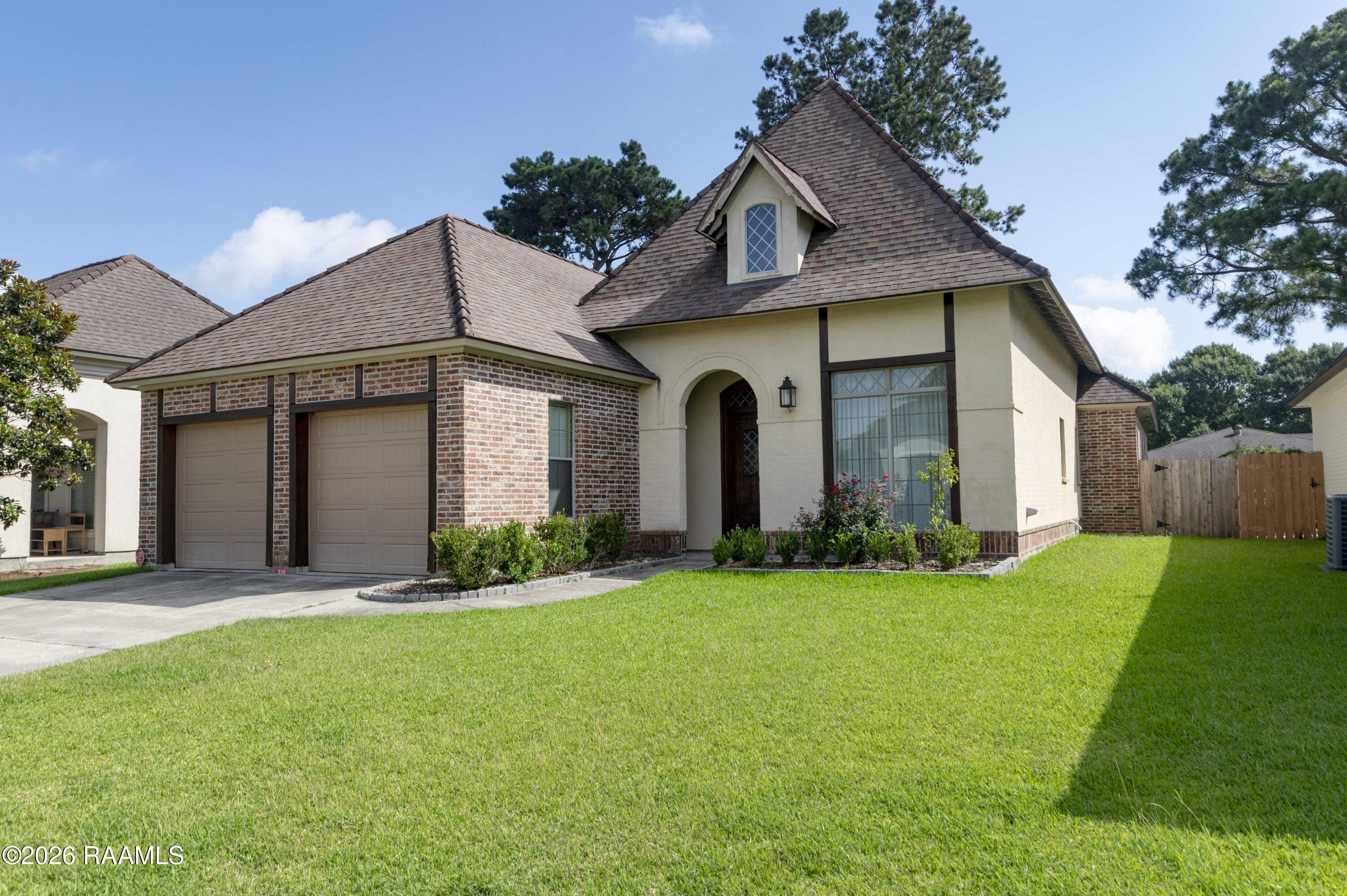 216 Croft Row Lafayette, LA 70503 - Photo 3 of 33