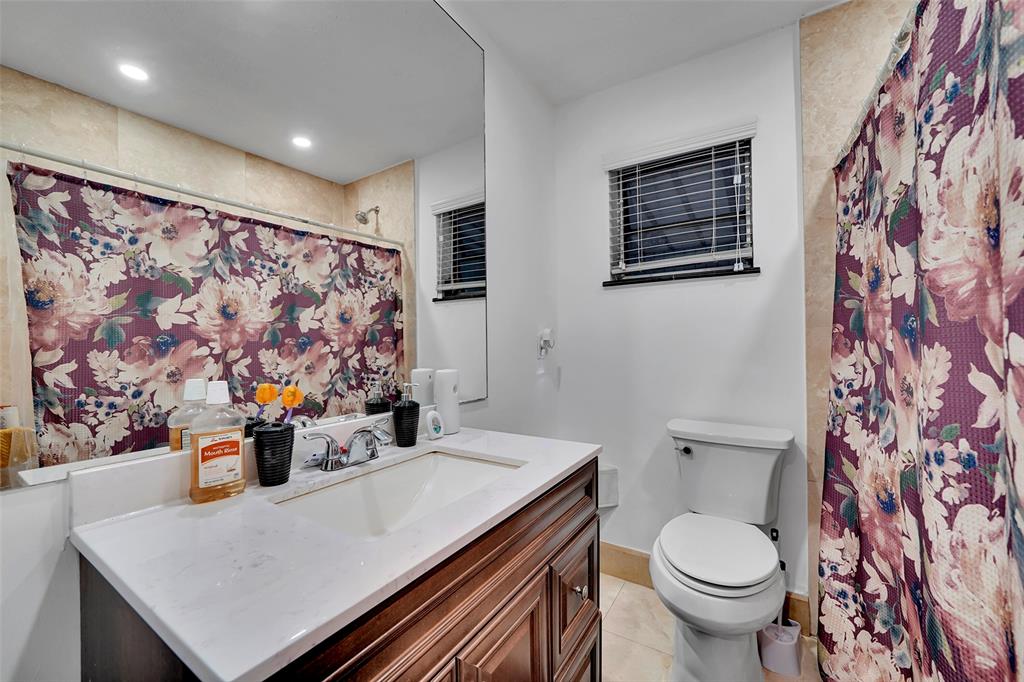 5715 Garfield Street Hollywood, FL 33021 - Photo 31 of 47 Apt 2