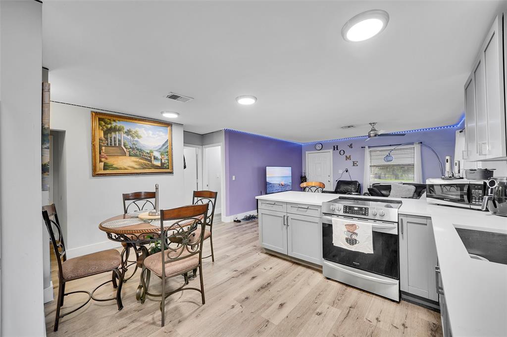 5715 Garfield Street Hollywood, FL 33021 - Photo 8 of 47 Apt1