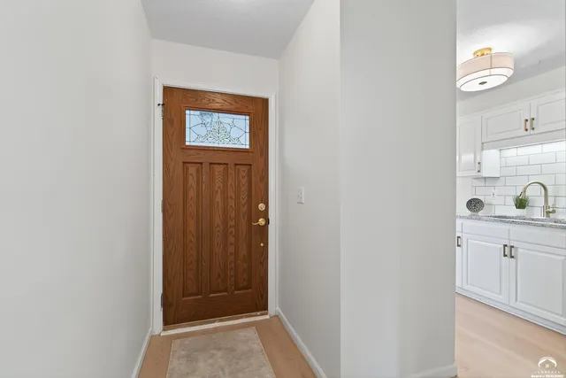 $269,900 | 611 Eldridge Street, Lawrence, KS 66049