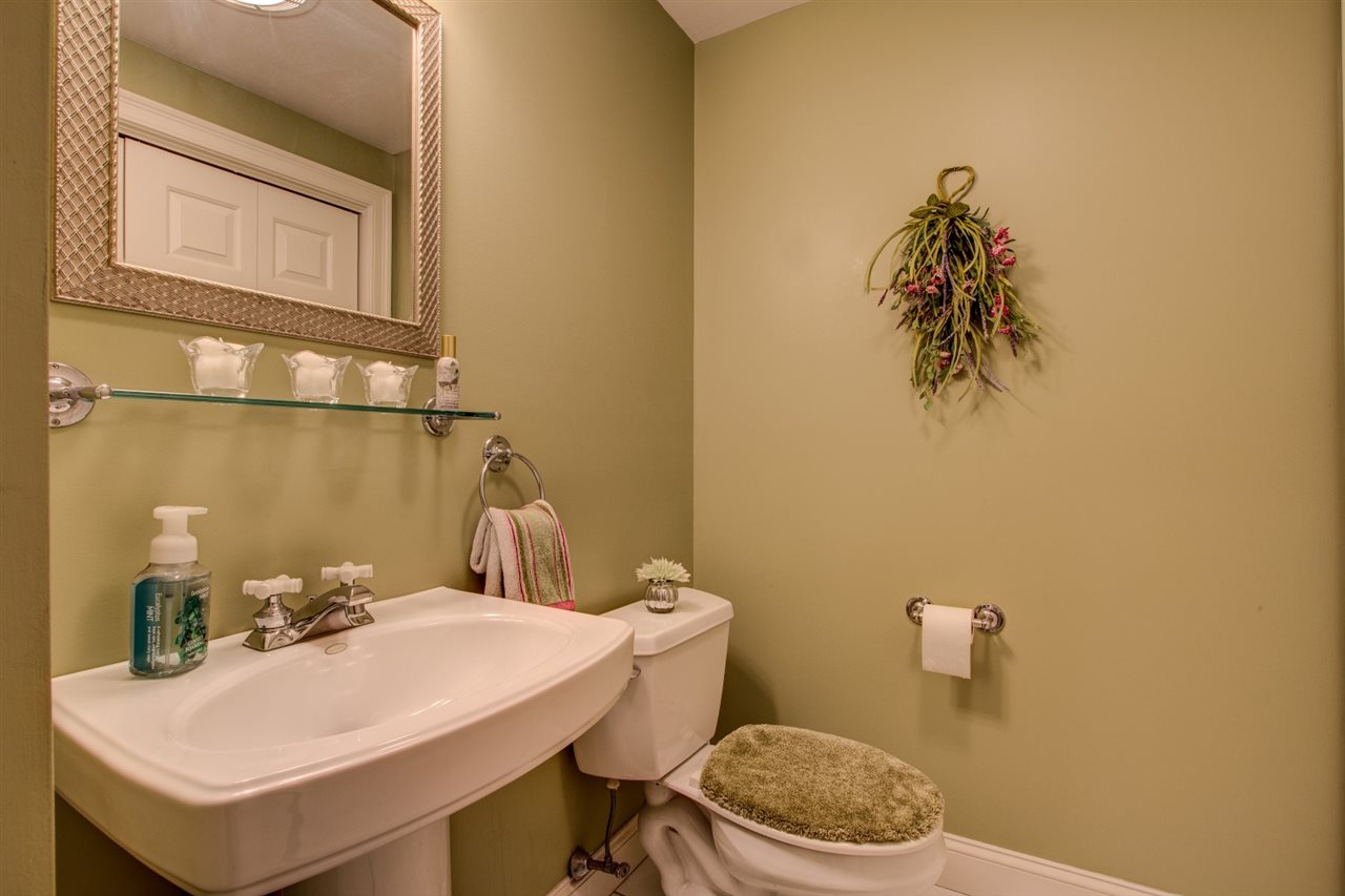 109 Hampton Meadows Hampton, NH 03842 - Photo 22 of 34 Gallery Image 22
