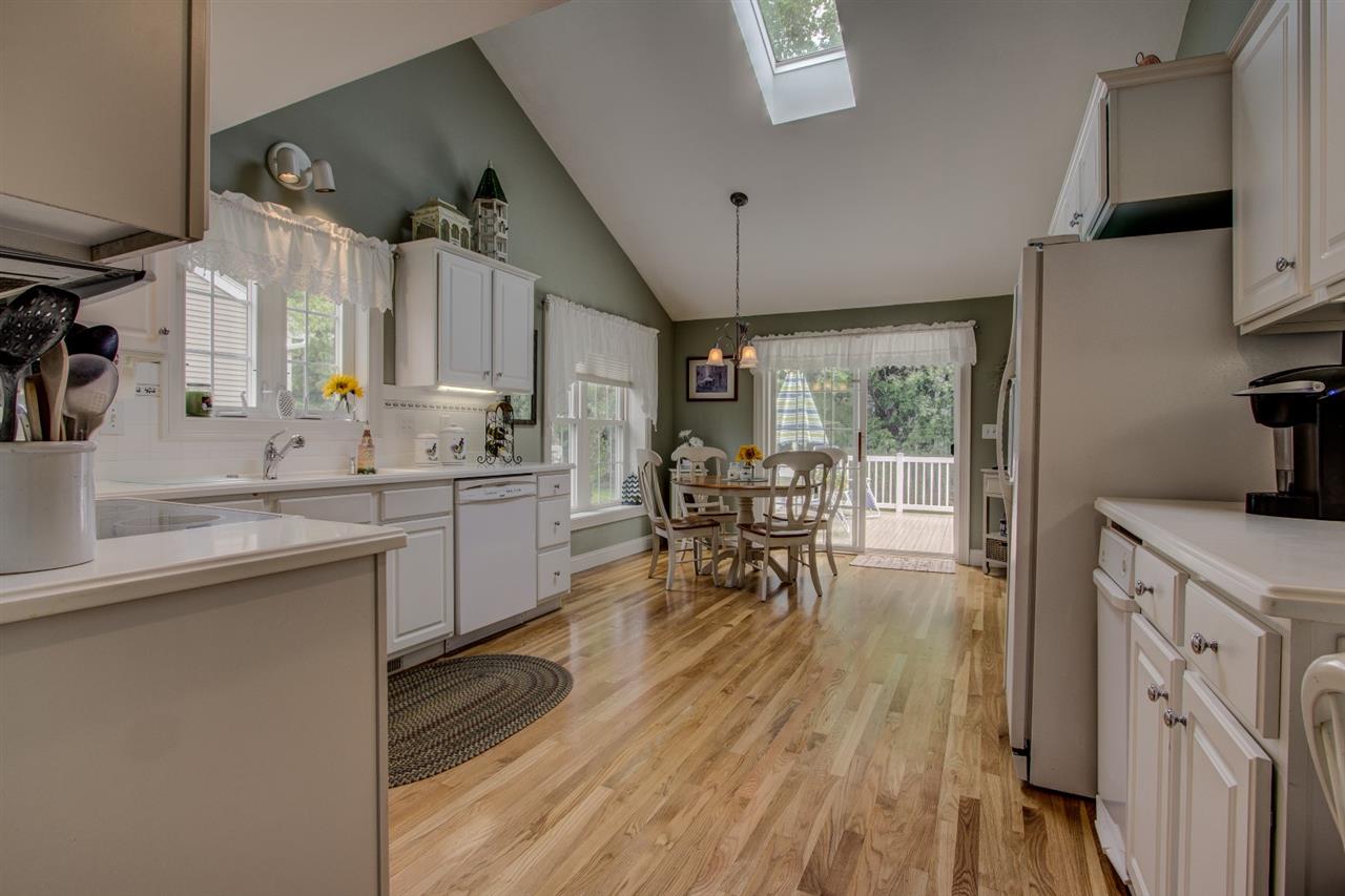 109 Hampton Meadows Hampton, NH 03842 - Photo 8 of 34 Gallery Image 8