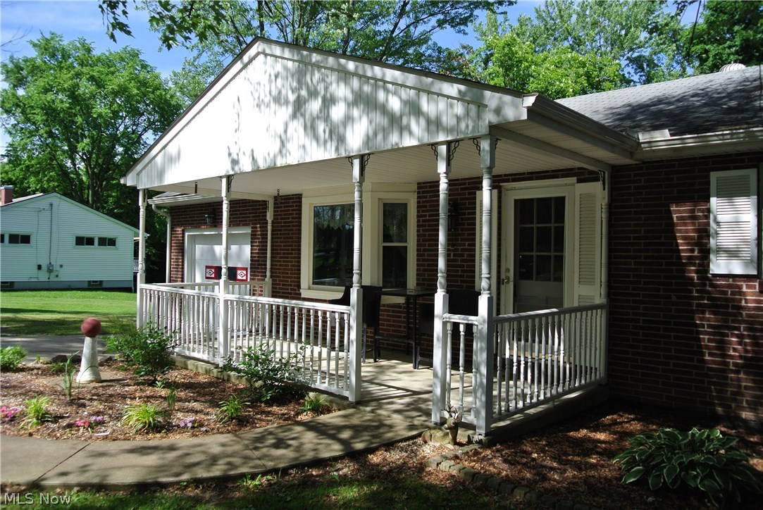 6963 Wadsworth Road Medina, OH 44256 - Photo 2 of 25 Gallery Image 2