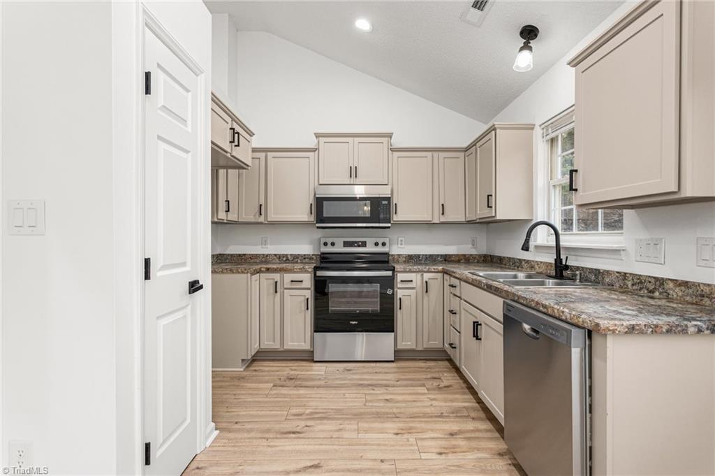 111 West Butler Avenue Liberty, NC 27298 - Photo 2 of 29