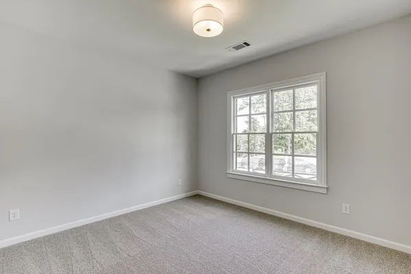 $3,500 | 5580 Suwanee Dam Road, Sugar Hill, GA 30518