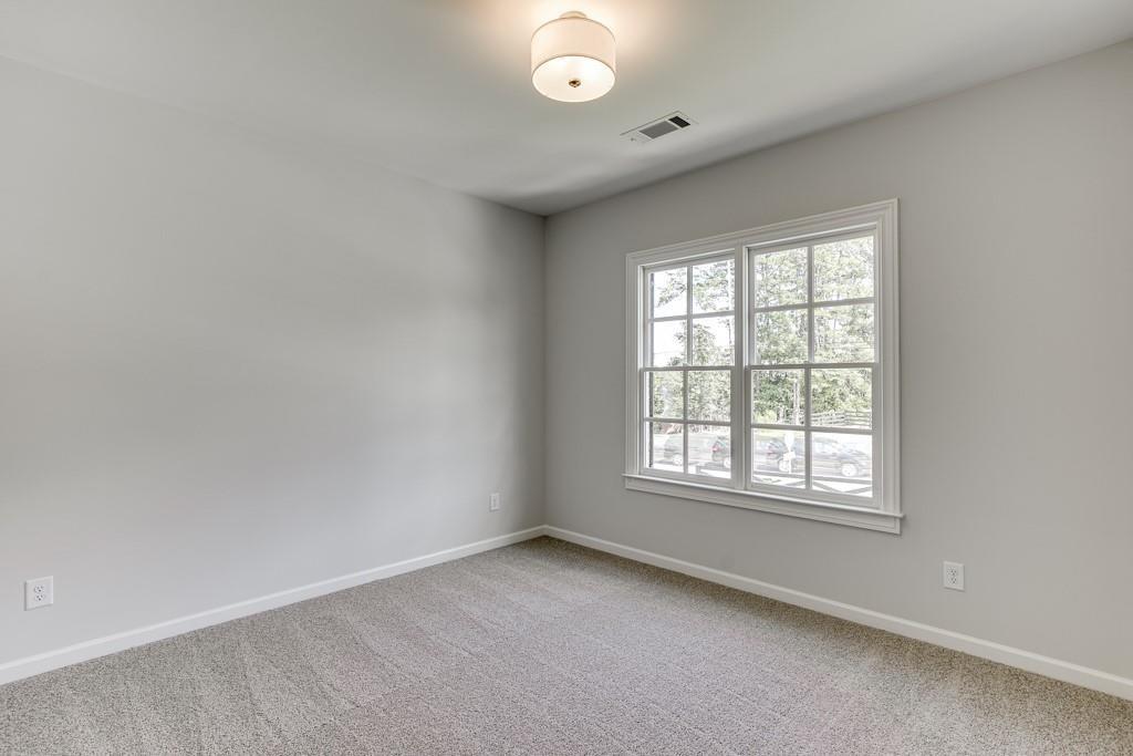5580 Suwanee Dam Road Sugar Hill, GA 30518 - Photo 20 of 35