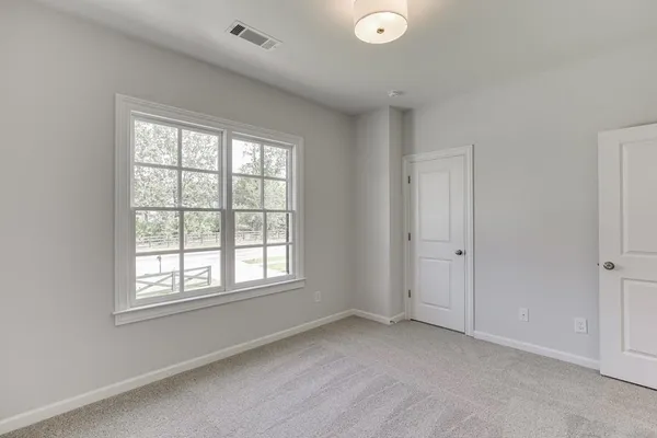 $3,500 | 5580 Suwanee Dam Road, Sugar Hill, GA 30518