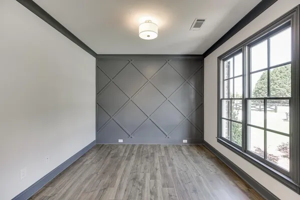 $3,500 | 5580 Suwanee Dam Road, Sugar Hill, GA 30518