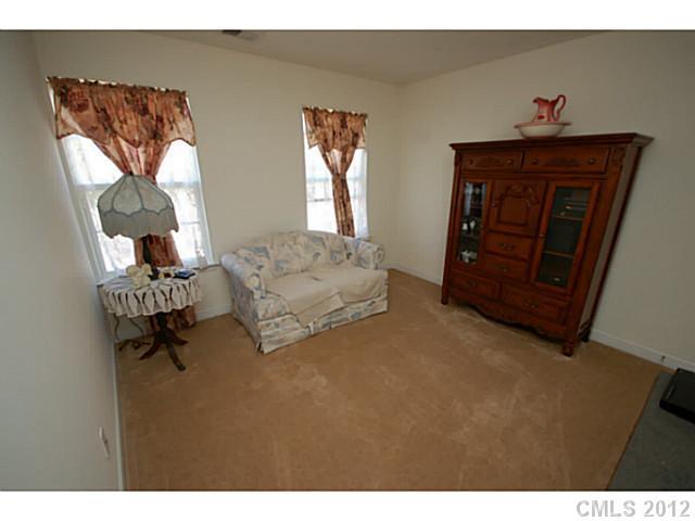 4415 David Cox Road Charlotte, NC 28269 - Photo 9 of 15 Gallery Image 9