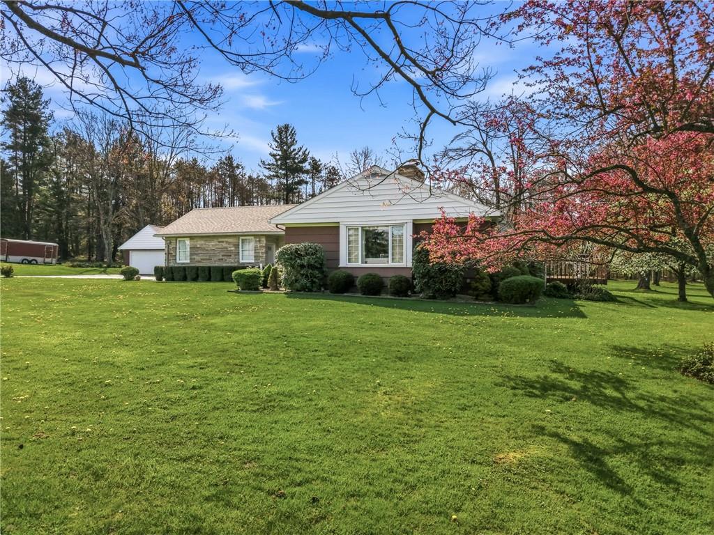 123 Hadley Road Greenville, PA 16125 - Photo 3 of 50