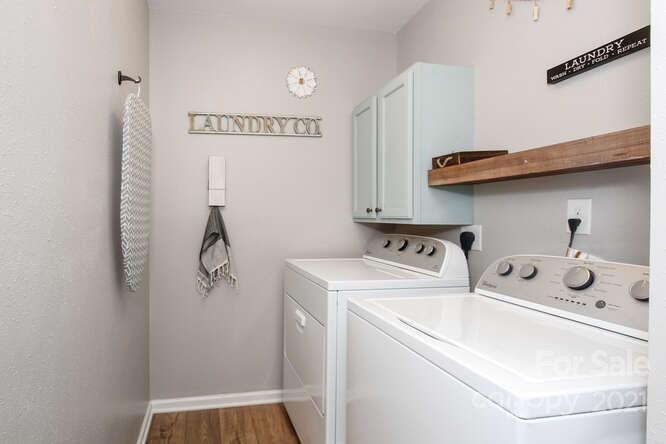 1431 River Run Road Lowell, NC 28098 - Photo 23 of 26 a utility room with dryer and washer