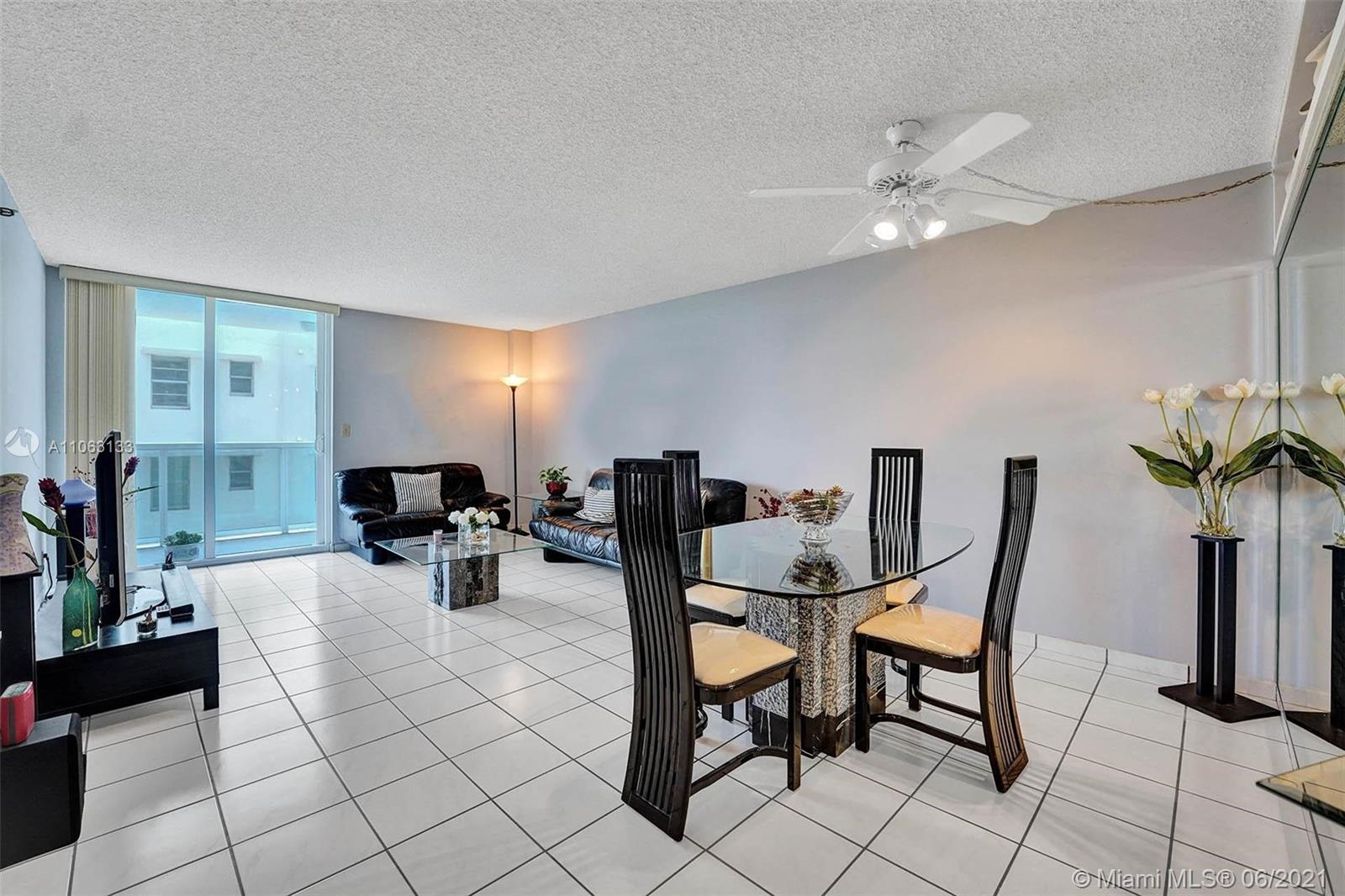 2401 Collins Avenue, Unit 710 Miami Beach, FL 33140 - Photo 15 of 41