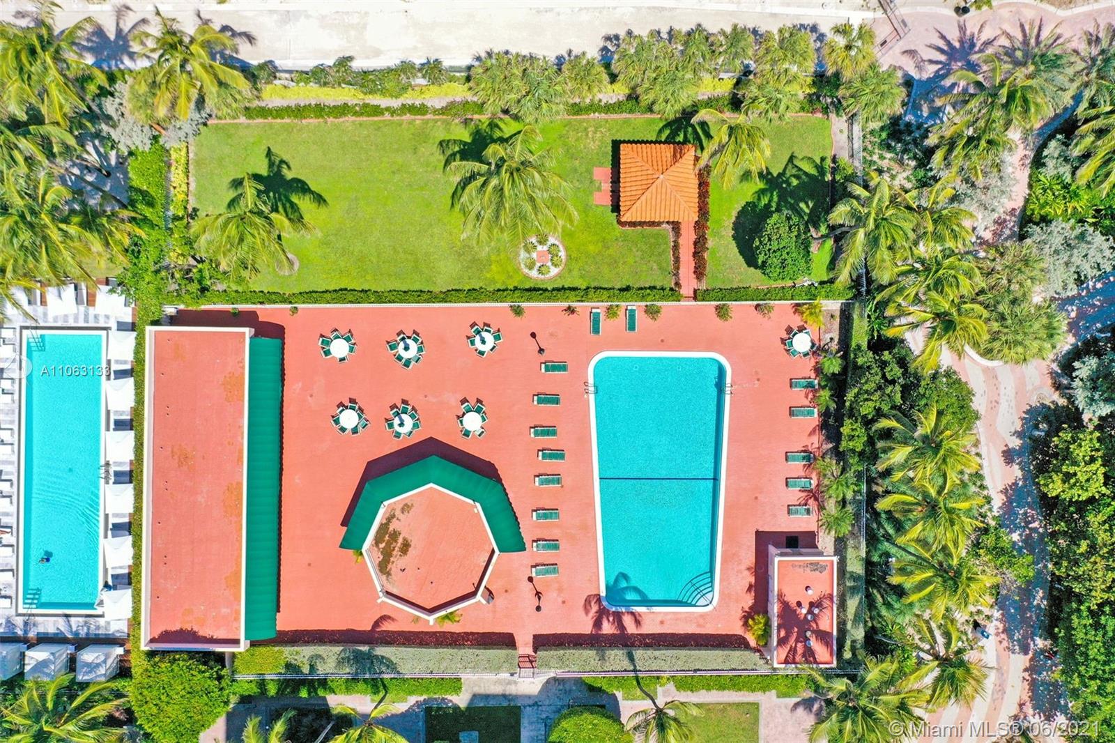 2401 Collins Avenue, Unit 710 Miami Beach, FL 33140 - Photo 7 of 41