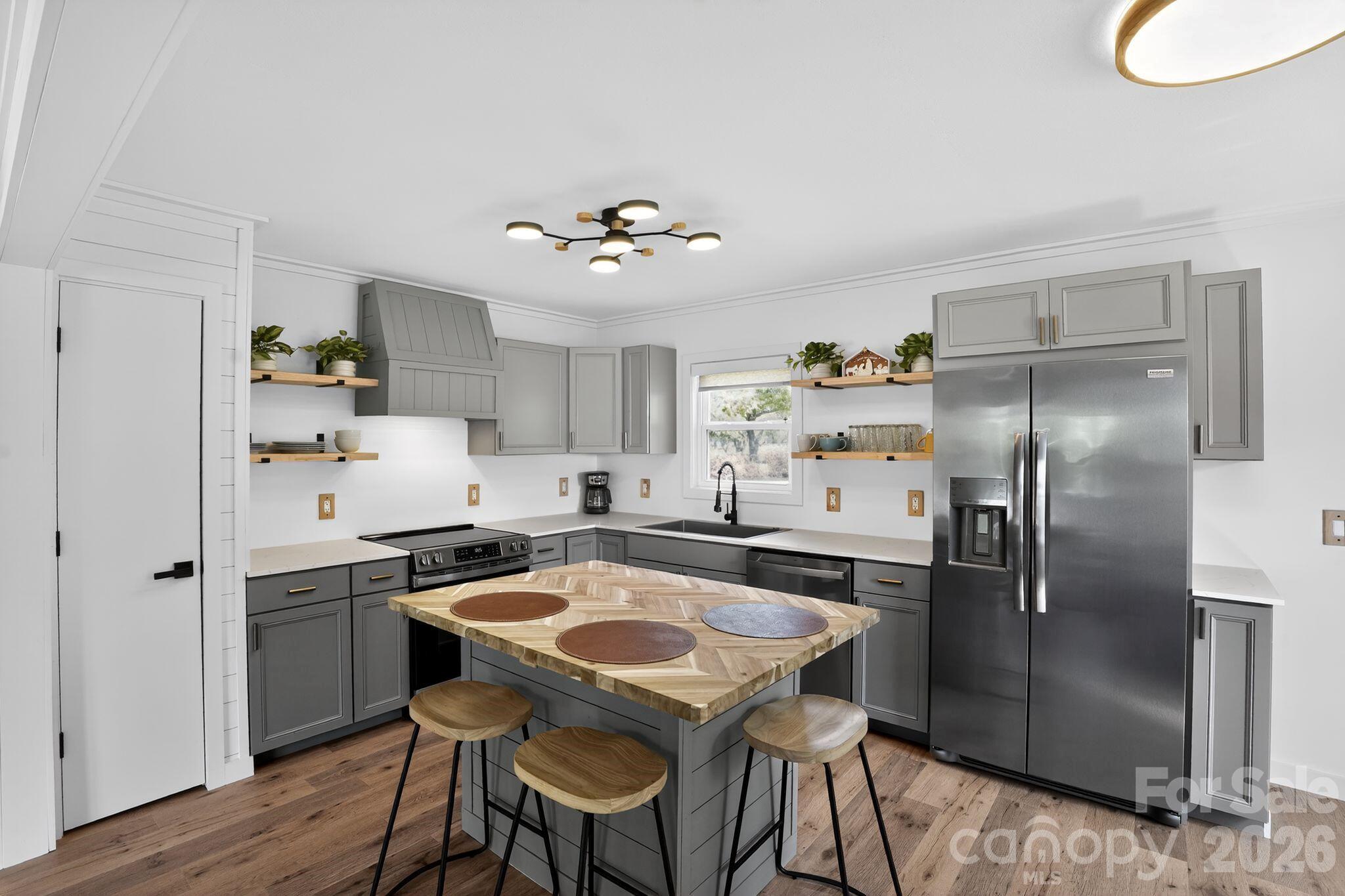 1724 Camp Shelor Road Manning, SC 29102 - Photo 9 of 48