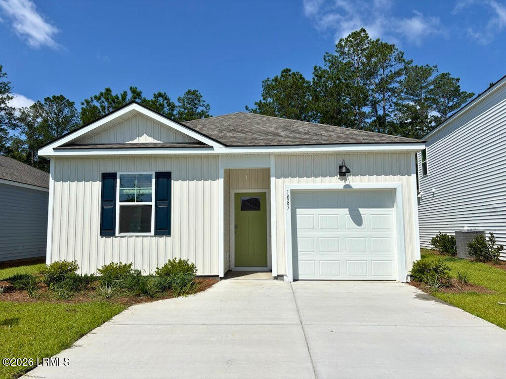 1087 Sanctum Street Ridgeland, SC 29936 - Photo 1 of 36 1 Front