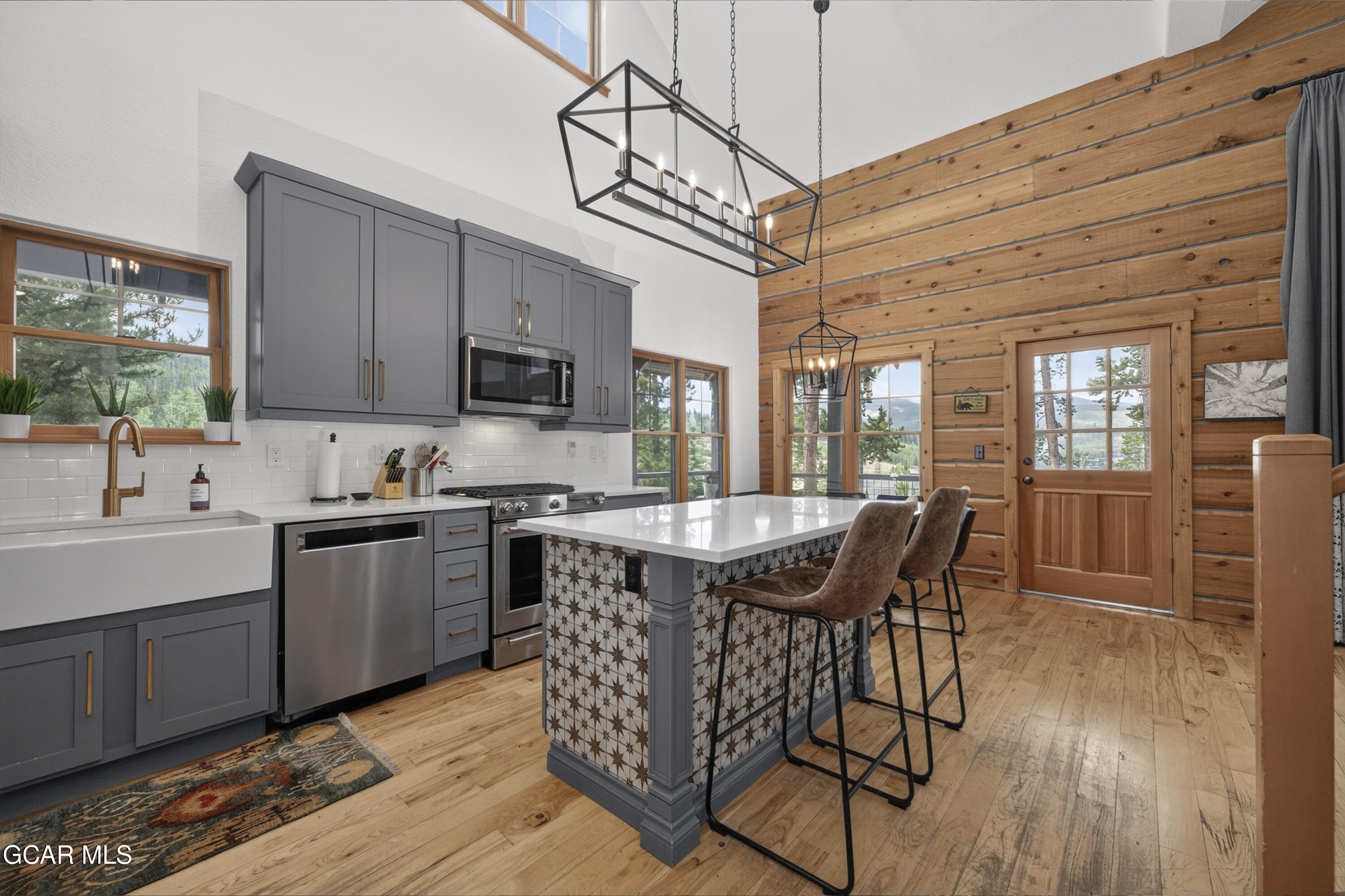 1201 Rendezvous Road Fraser, CO 80442 - Photo 12 of 47 Contemporary Kitchen