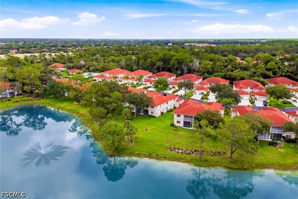 $339,000 | 675 Luisa Lane, Unit 4, Naples, FL 34104