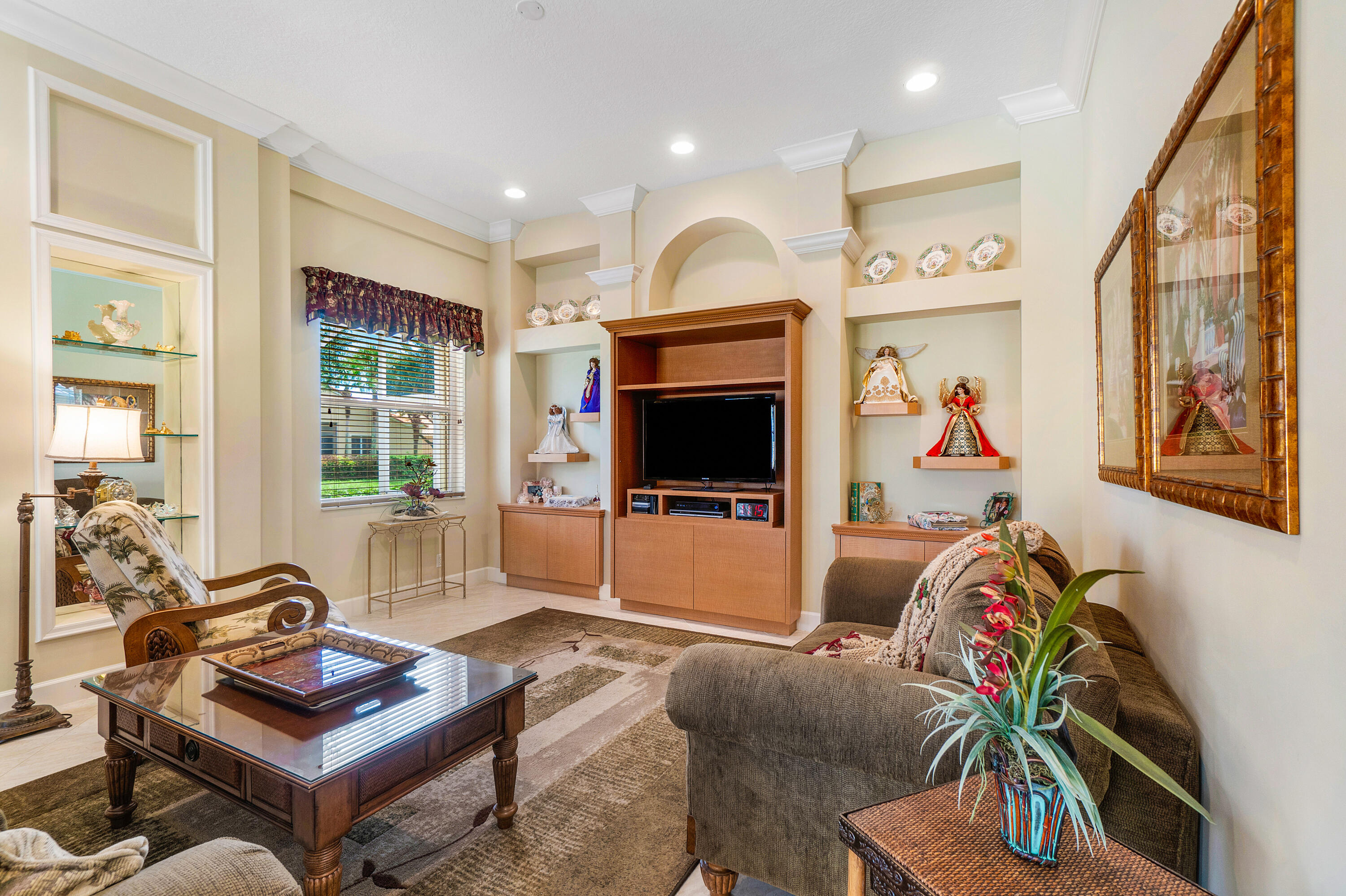 6813 Garde Road Boynton Beach, FL 33472 - Photo 9 of 38 Great Room